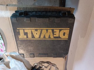 Taladro Inalámbrico Dewalt + Cargador