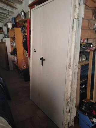 Dos Puertas Doble Hoja Garaje/Trastero
