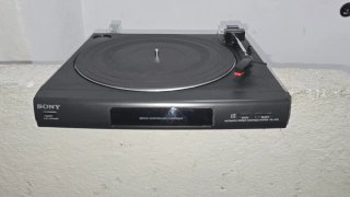 Giradiscos Sony PS-LX56 , 36 cm de ancho