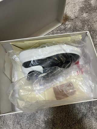 Alexander McQueen Scarpe nere e bianche