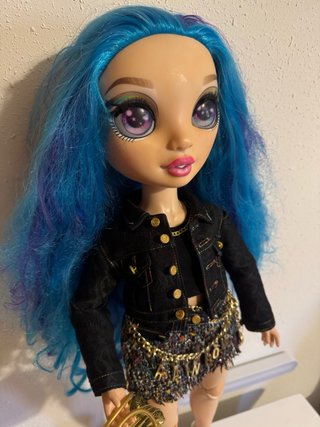 Muñeca Rainbow gigante