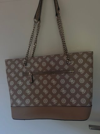 Bolso Guess Beige y Dorado