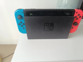 Nintendo Switch Azul y Rojo