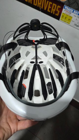 Casco Ekoi Gara Talla M Blanco/Negro