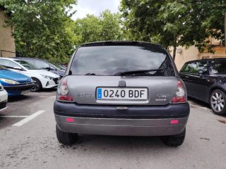 Renault Clio 2001