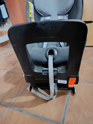 Silla coche Britax Römer Dualfix i-Size