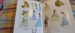 Libro de pegatinas Tiana y el sapo