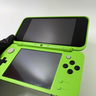 New Nintendo 2DS XL Minecraft Edition
