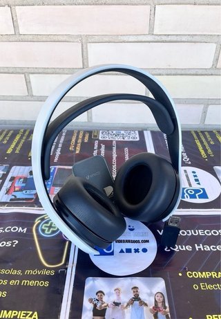 Auriculares Sony Pulse 3D Negros y Blancos