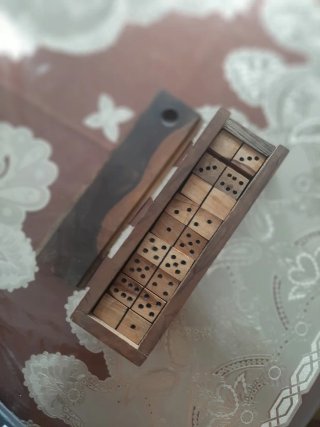 Juego de Dominó de Madera