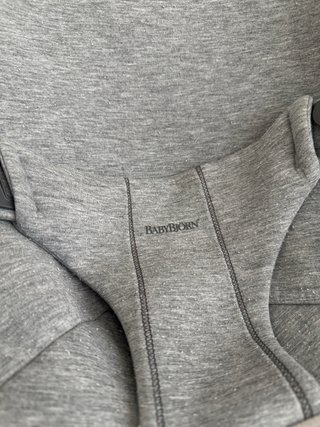 Hamaca bebé BabyBjorn gris