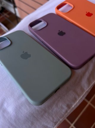 3 Fundas Apple iPhone 14