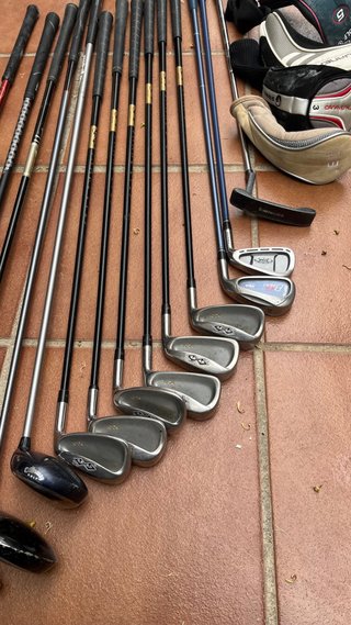 Palos de Golf, bolsas, fundas, pelotas