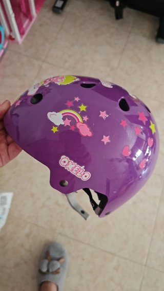 Patines Oxelo Talla 32 Y casco niña