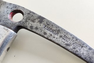 CHARLET MOSER PIOLET MONTAÑISMO ESCALADA ALPINISMO