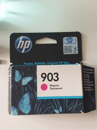 4 Tintas HP 903 (Negro, Cyan, Magenta, Amarillo).
