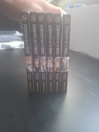 Pack mangas Demon Slayer: 14,16,17,21,22,23
