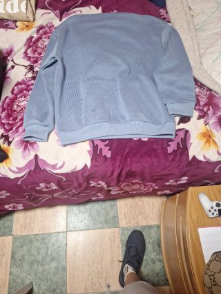 Sudadera con capucha azul