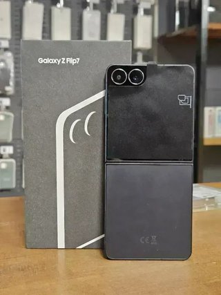 SAMSUNG Z FLIP 7 256GB NEGRO 100% BAT - 66 CICLOS
