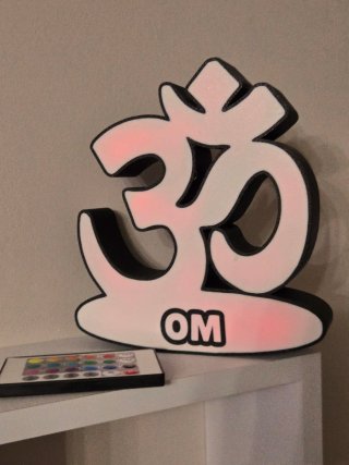 Lampada Om con telecomando RGB