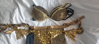 Conjunto Tribal Tailandés Dorado y Marrón