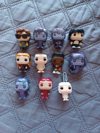 11 Funkos