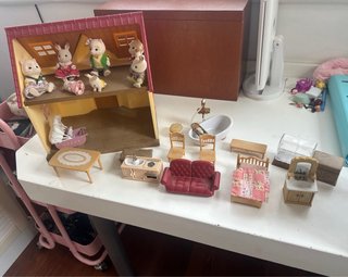 Casita de muñecas Familia Transilvania