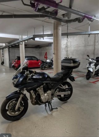 Top Case Givi Monokey + Herrajes Suzuki Bandit 650