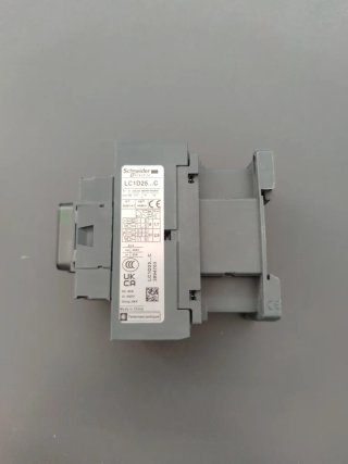 Contactor Schneider LC1D25Q7C 380V 25A