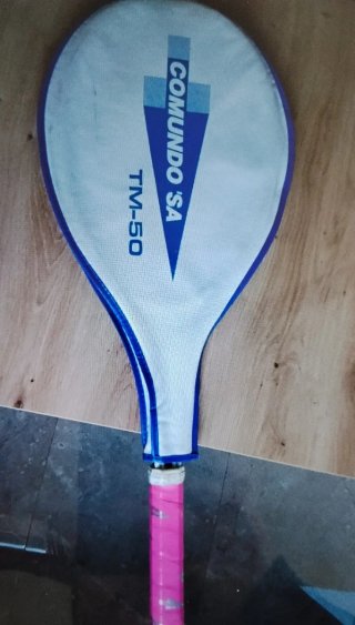 Raqueta Tenis/Squash comundo TM 50