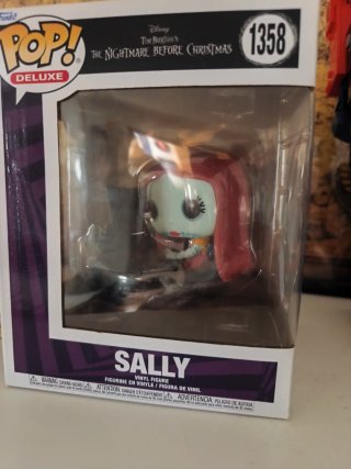 Funko Pop! Deluxe Sally - Pesadilla antes navidad.
