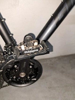 Bicicleta de Montaña Giant Negra