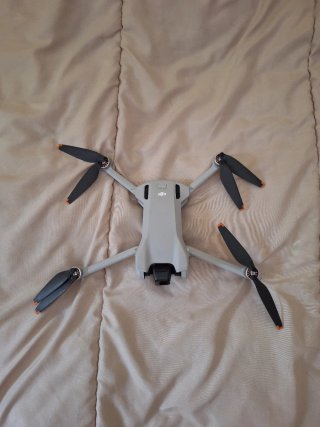 DJI Mini 3 Fly More Combo + Filtros