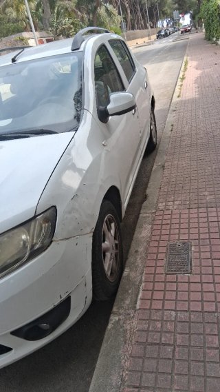 Dacia Sandero 2012