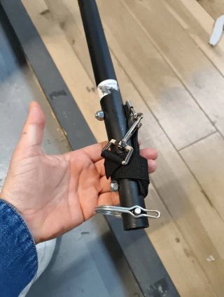 Remolque de bici negro