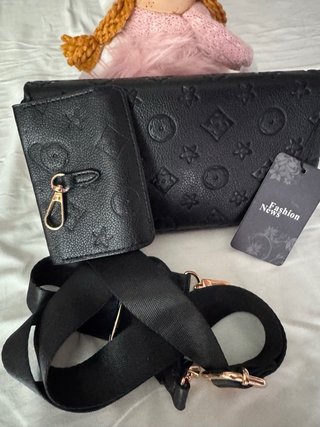 Bolso Negro de Mano o con Asa Larga