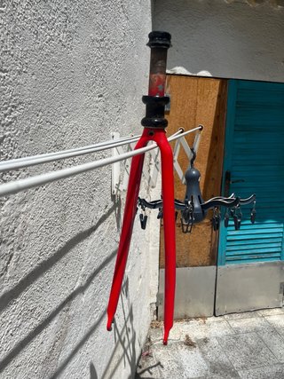 Bicicleta de carretera Klein Quantum II Roja
