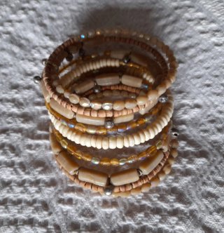 Lote Bisutería Étnica Beige y Marrón