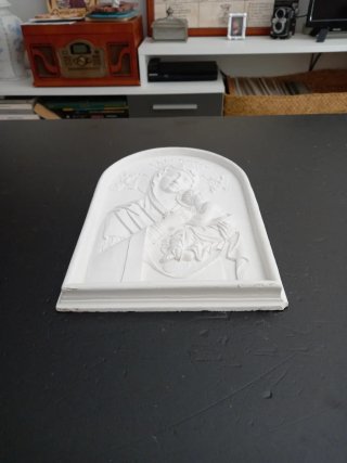 Figura de Virgen con Niño para colgar