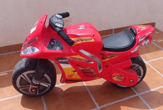 Moto correpasillos Injusa Winner