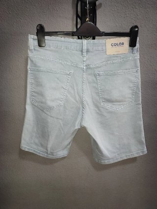 Bermudas vaqueras azul claro T.38