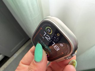 Apple Watch Ultra 2 titanio Aluminio