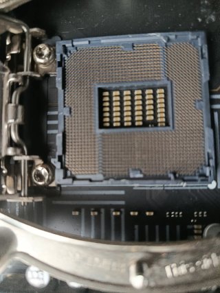 Placa base MSI Z590-A PRO con CPU i9 10900k LEER