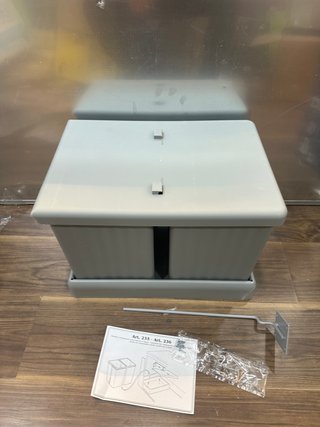Cubos de Basura y Reciclaje con Tapa automática