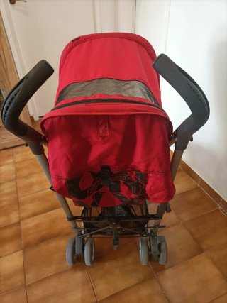 Silla de paseo Cybex Onyx Roja