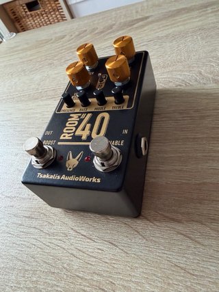 Tsakalis Room #40 Pedal de Guitarra