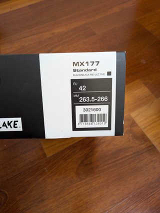 NUEVAS Zapatillas LAKE MX177 talla 42