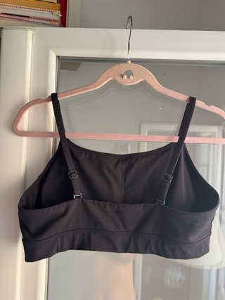 Top deportivo Oysho negro XL