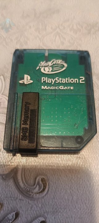 Tarjeta Memoria PS2 Mad Catz 8MB MAGICGATE