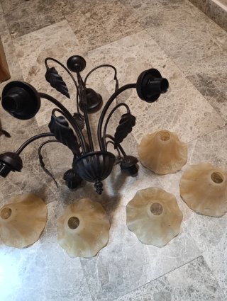 Lámpara de techo negra estilo clásico
